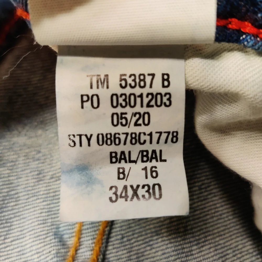 Tommy Hilfiger Blue Denim Straight Leg Men's Jeans - Picture 5 of 5